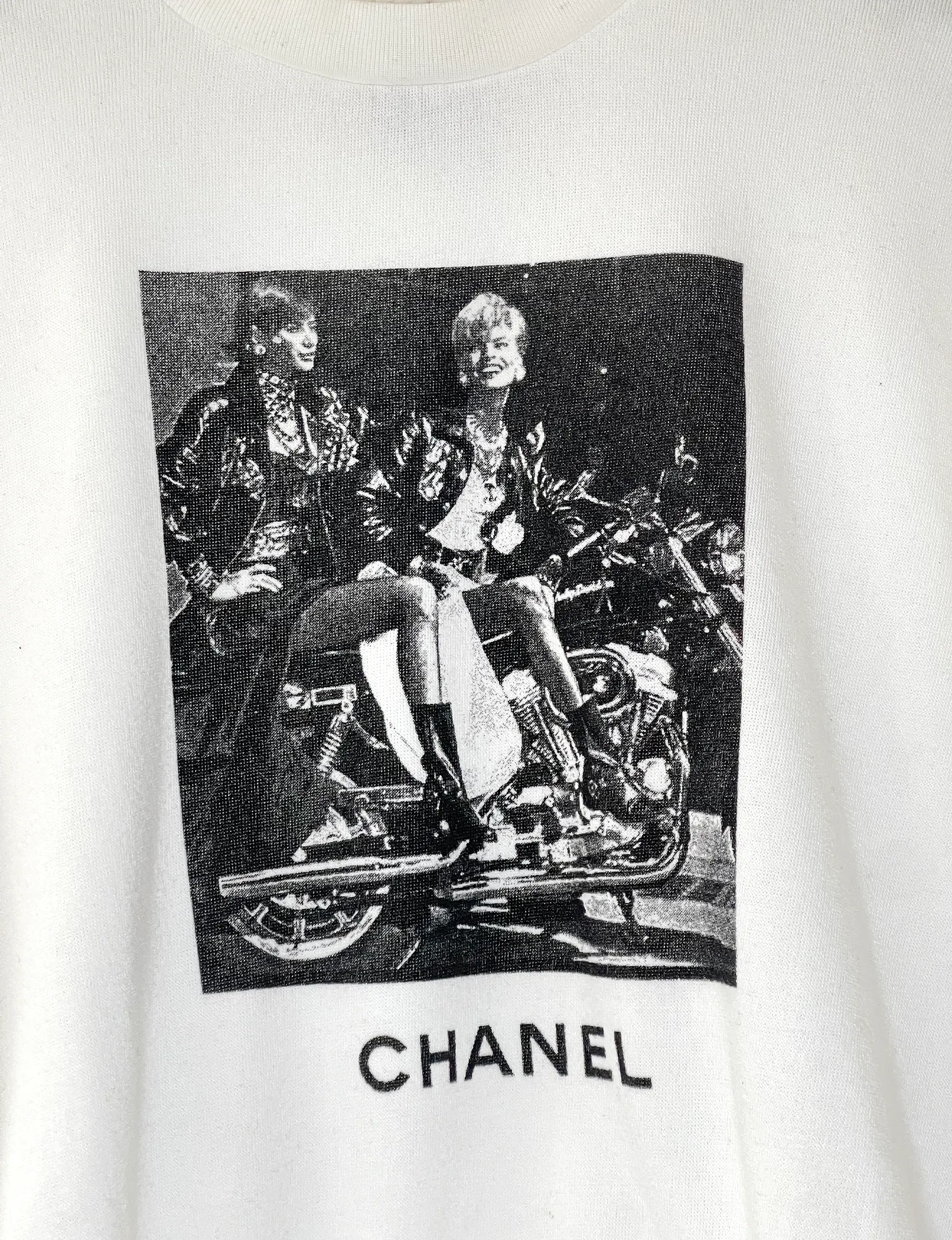 Chanel Graphic Motto Vintage Sweatshirt, White