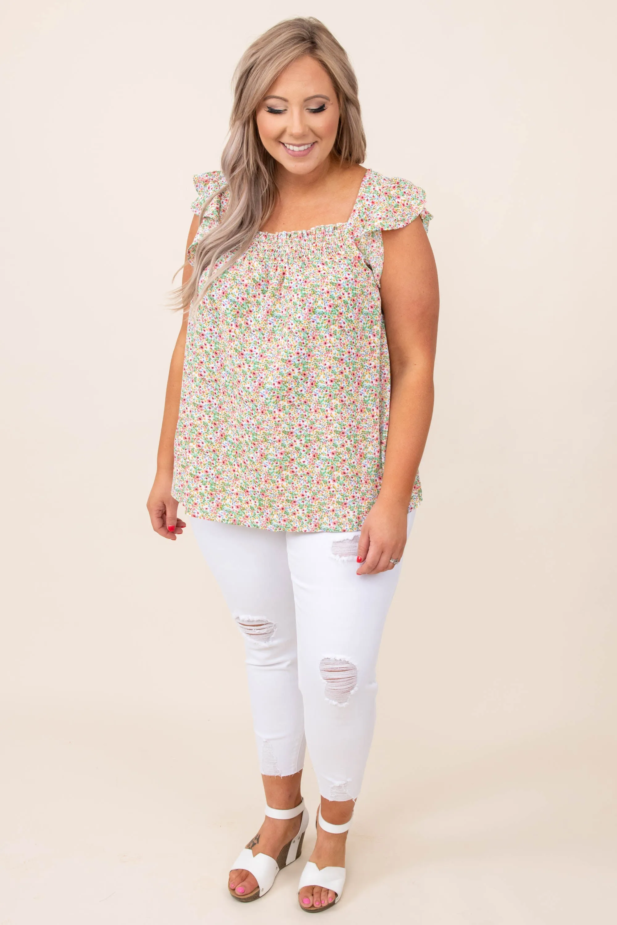 Delightful In Daisies Top, Mint