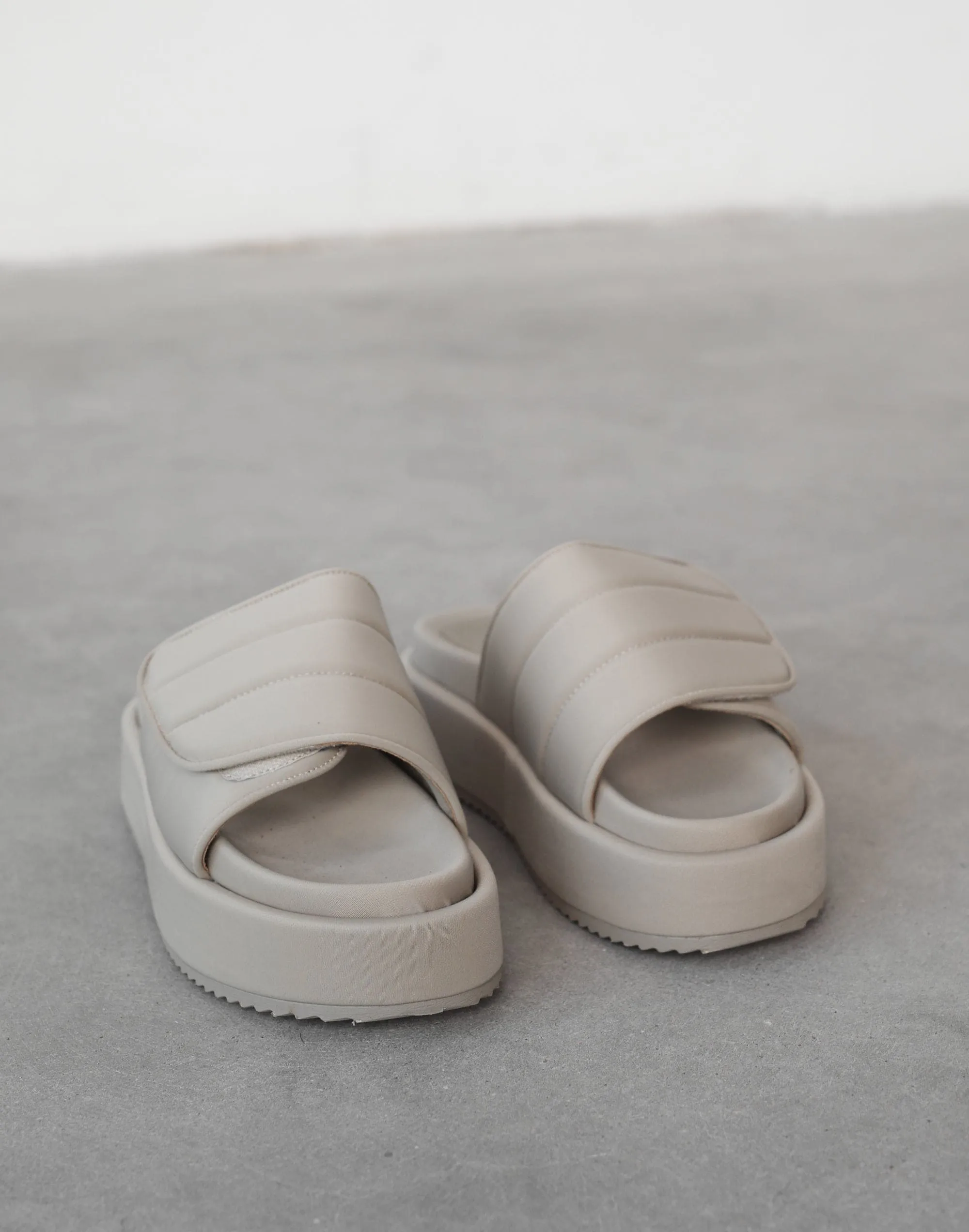 Galaxy Slides (Stone Neoprene) - By Billini