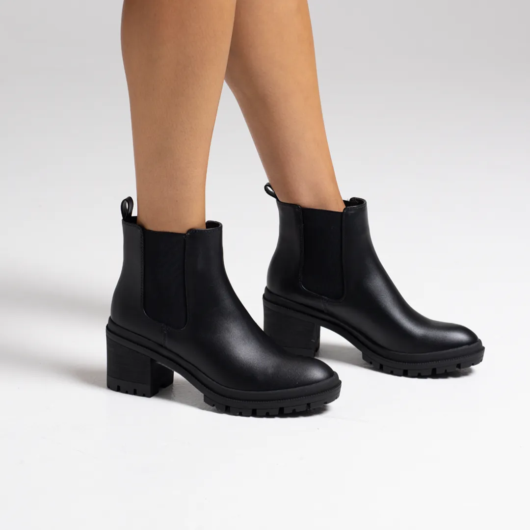 Georgia Chunky Combat Boots - Black Smooth