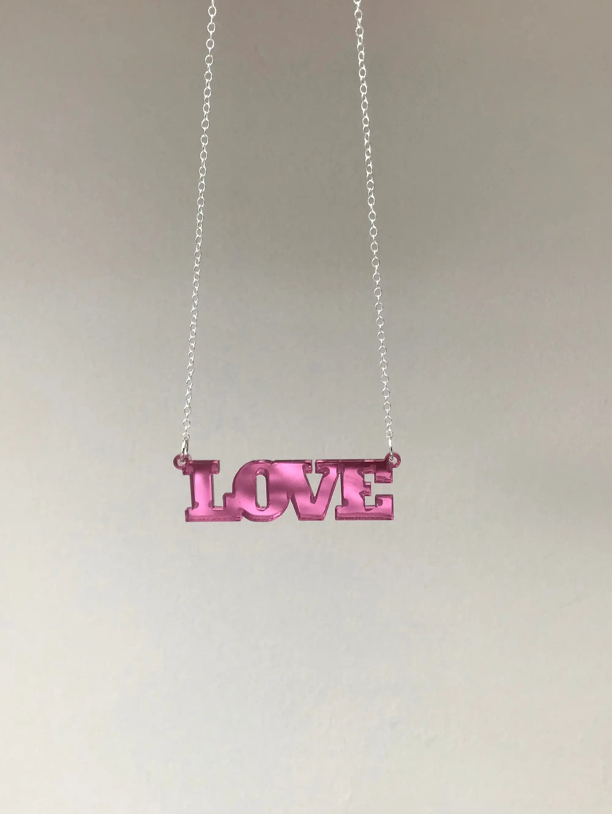 LOVE PINK NECKLACE