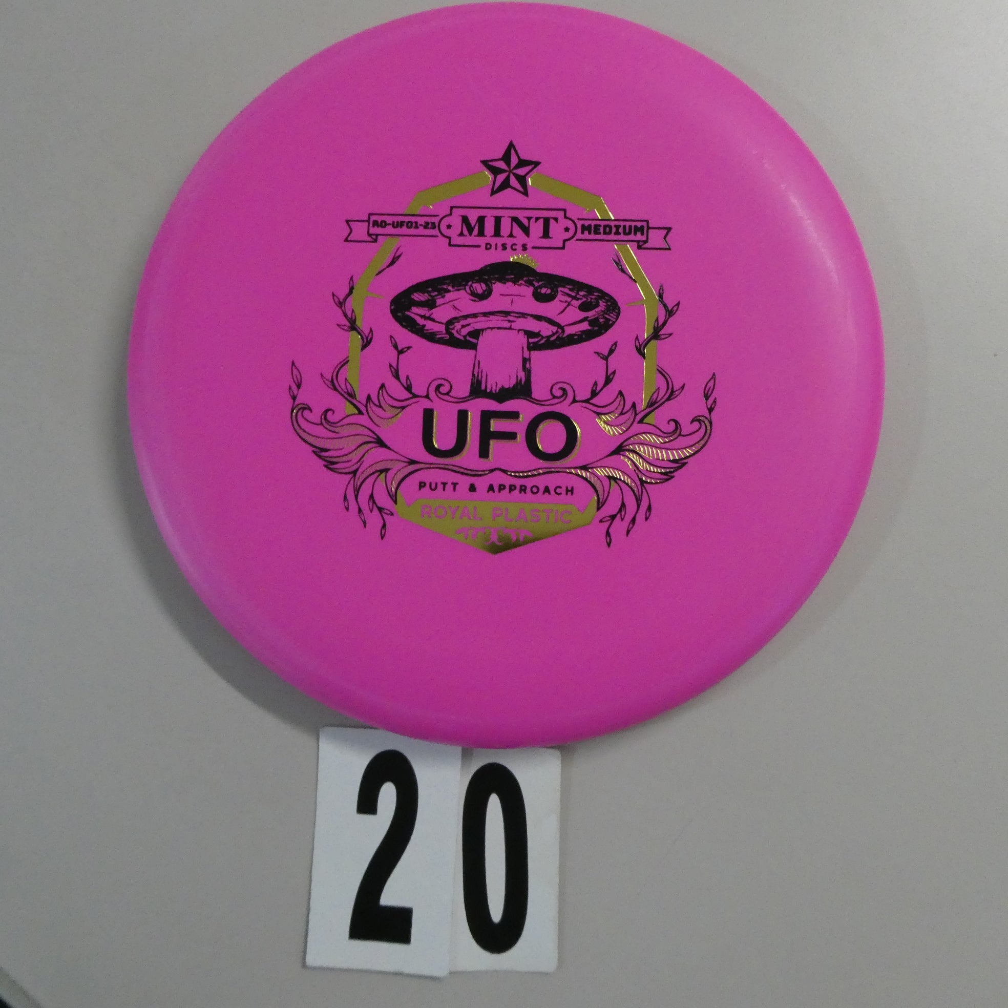 Medium Royal UFO