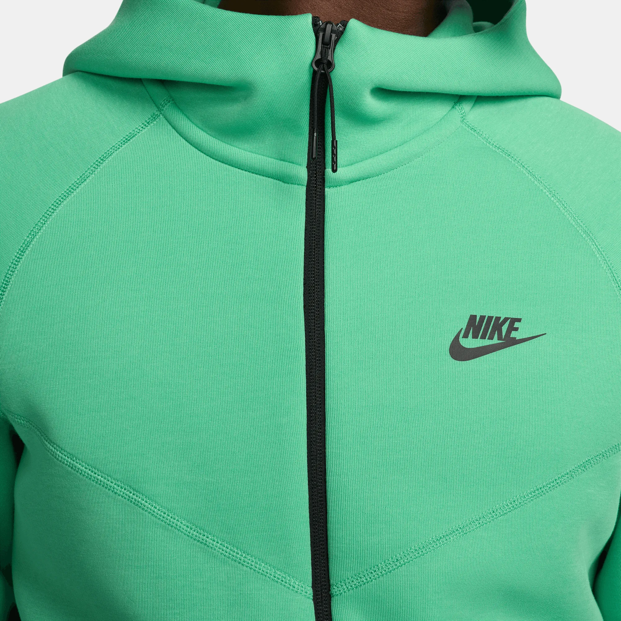 Nike Sportswear Tech Fleece Spring Green Windrunner