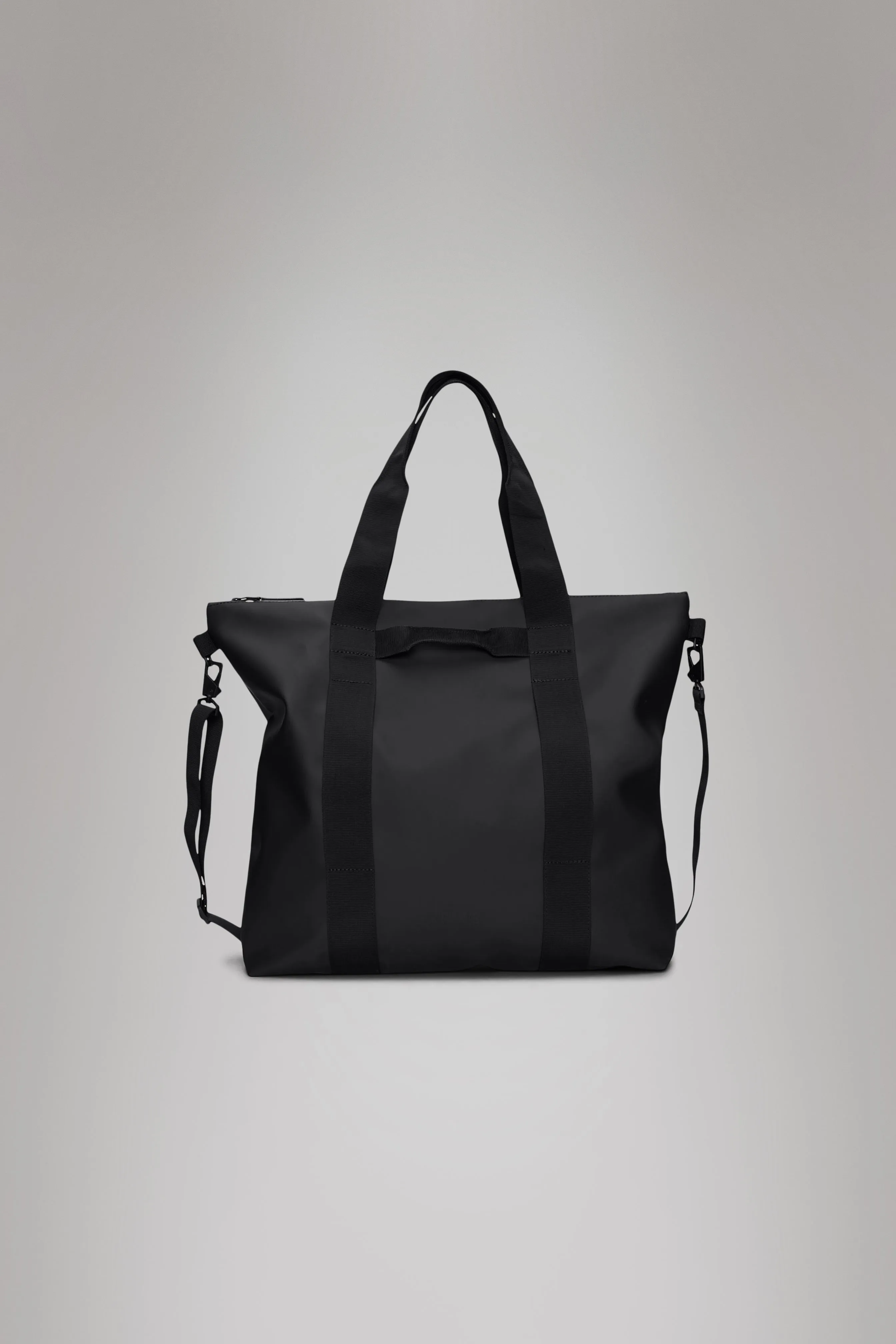 Rains® Tote Bag in Black for €80 | 2-Year Warranty