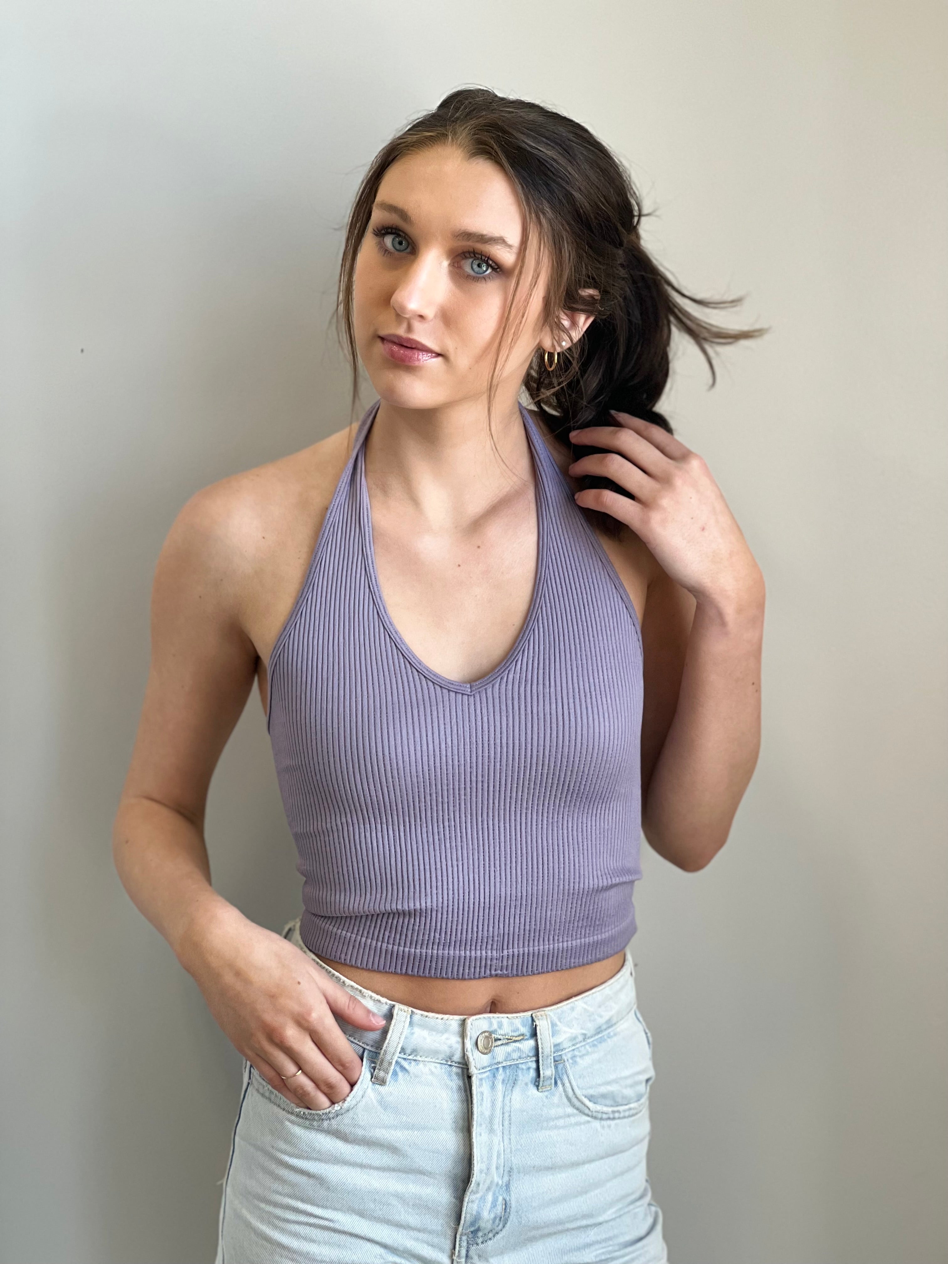 Remi Ribbed Seamless Cropped Halter Top