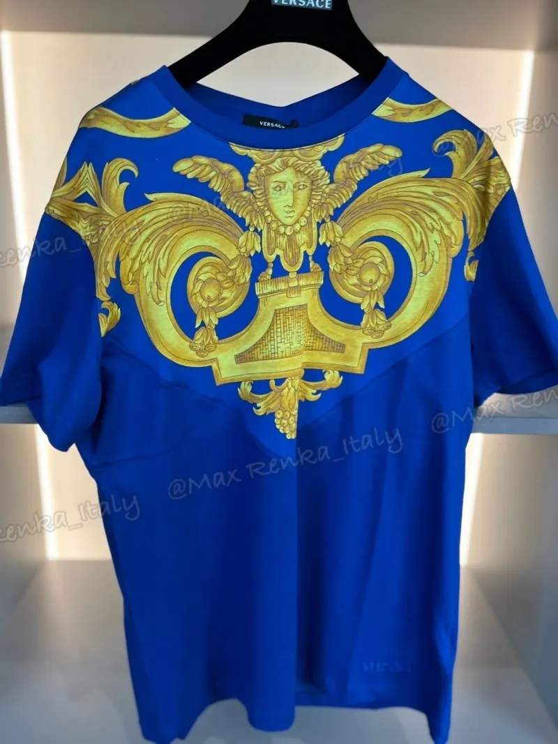 VERSACE  |Crew Neck Street Style Short Sleeves Logo Luxury T-Shirts